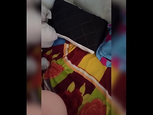 ❤️ Babaturan sakamar kuring cicing di bumi nyalira sabab salakina nuju liburan sareng kuring nyandak kasempetan pikeun bangsat sareng ngeusian buritna ku susu. ️ video bangsat dina su.rexporn-com.ru ☑